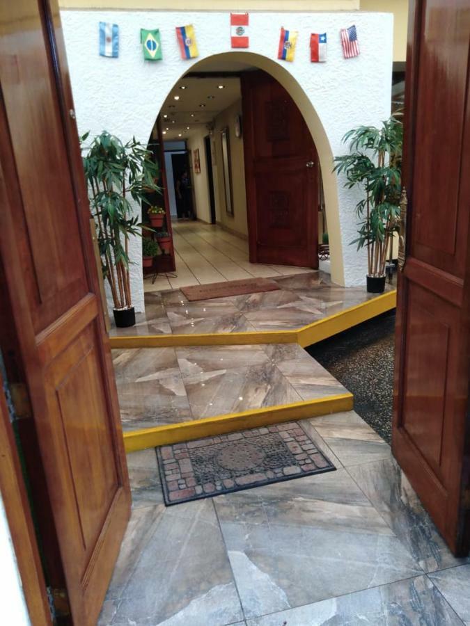 Monterrico Hotel Peru Ліма Екстер'єр фото